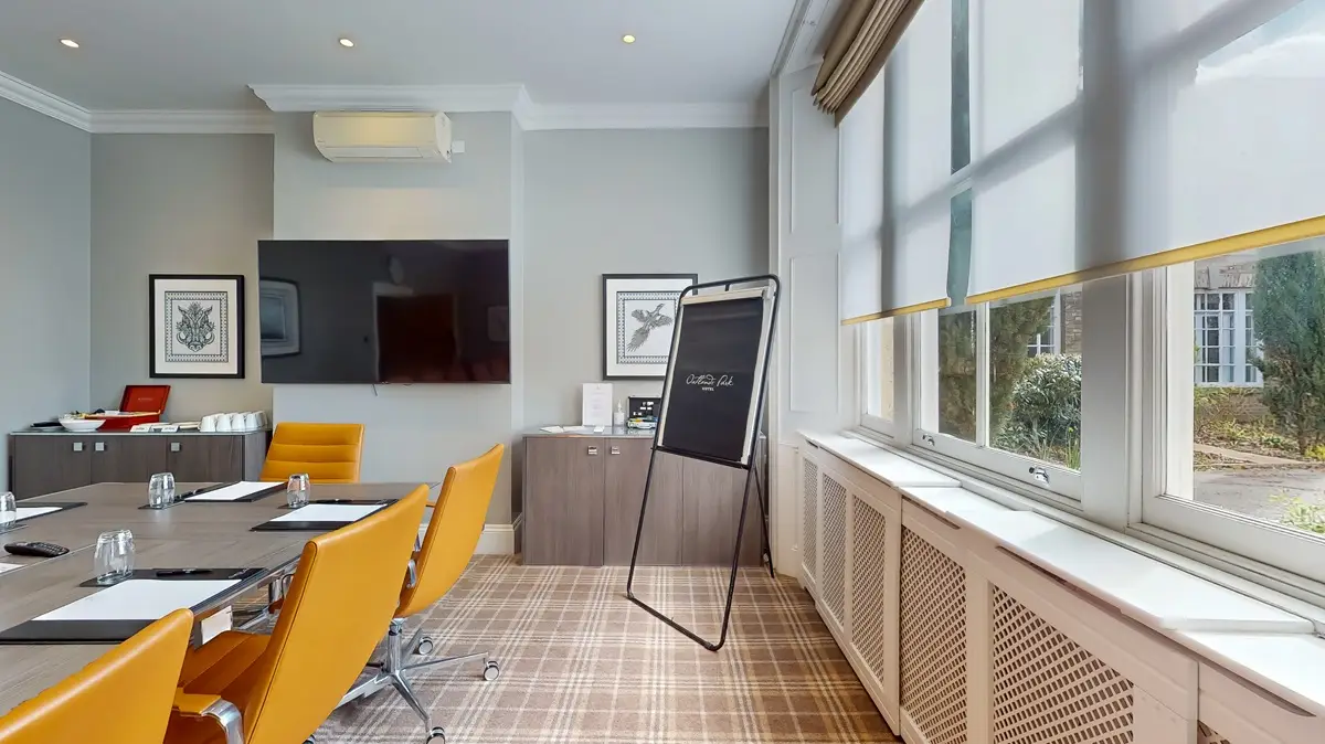 Surrey Room event suite